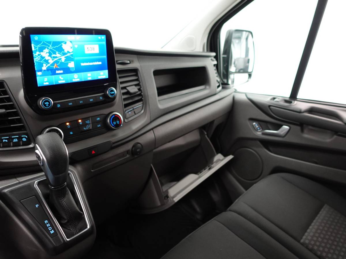 Ford Transit Custom Ford Transit Custom 300 2.0 TDCI L2H1 Trend Automaat Airco Navigatie Cruise Parkeersensoren Camera Trekhaak