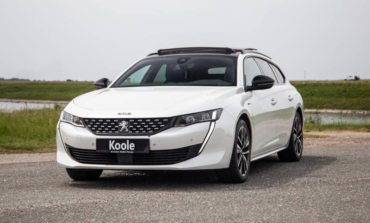 Peugeot 508 Peugeot 508 1.6 PureTech Blue Lease GT PANORAMA DAK / LEDER / DEALER ONDERHOUDEN / LED