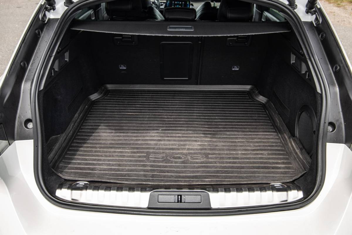 Peugeot 508 Peugeot 508 1.6 PureTech Blue Lease GT PANORAMA DAK / LEDER / DEALER ONDERHOUDEN / LED