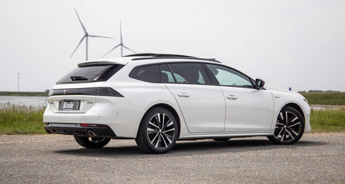 Peugeot 508 Peugeot 508 1.6 PureTech Blue Lease GT PANORAMA DAK / LEDER / DEALER ONDERHOUDEN / LED