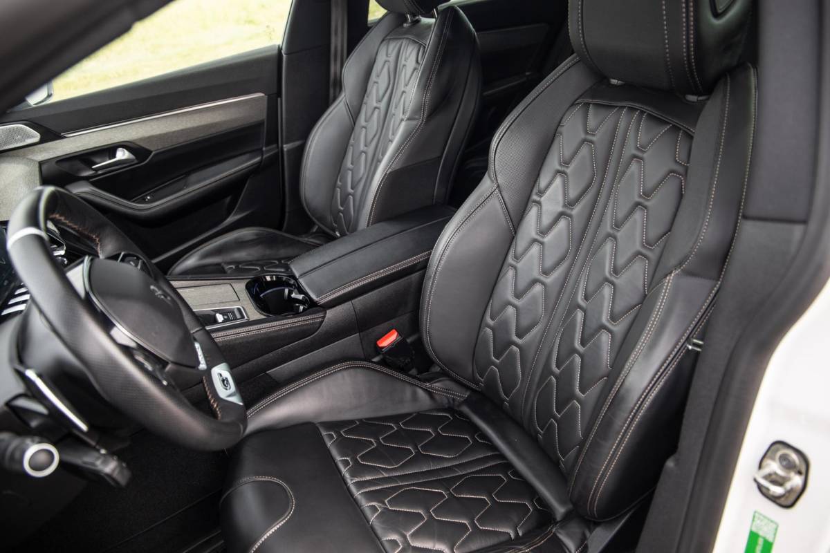 Peugeot 508 Peugeot 508 1.6 PureTech Blue Lease GT PANORAMA DAK / LEDER / DEALER ONDERHOUDEN / LED
