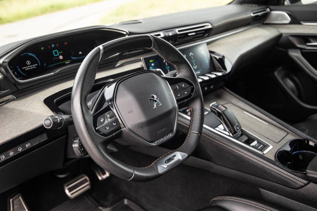 Peugeot 508 Peugeot 508 1.6 PureTech Blue Lease GT PANORAMA DAK / LEDER / DEALER ONDERHOUDEN / LED