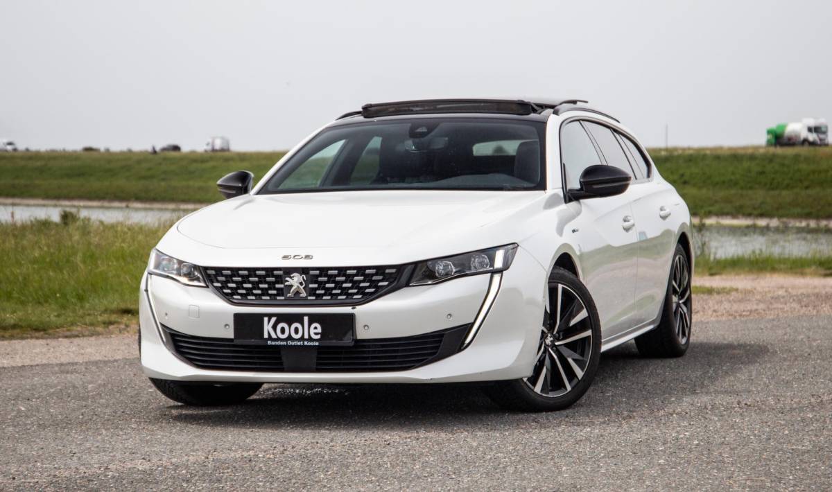 Peugeot 508 Peugeot 508 1.6 PureTech Blue Lease GT PANORAMA DAK / LEDER / DEALER ONDERHOUDEN / LED
