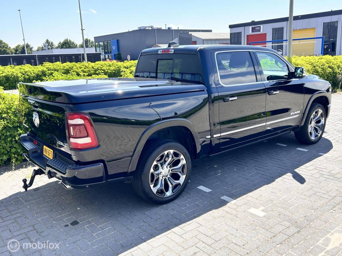 Dodge Ram 1500 Dodge Ram 1500 4X4 5.7 V8 4×4 Crew Cab LIMITED LPG 300 LITER