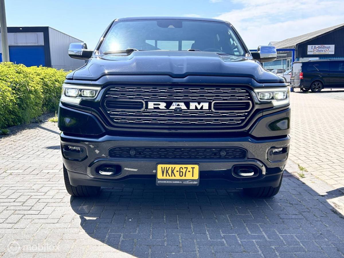 Dodge Ram 1500 Dodge Ram 1500 4X4 5.7 V8 4×4 Crew Cab LIMITED LPG 300 LITER