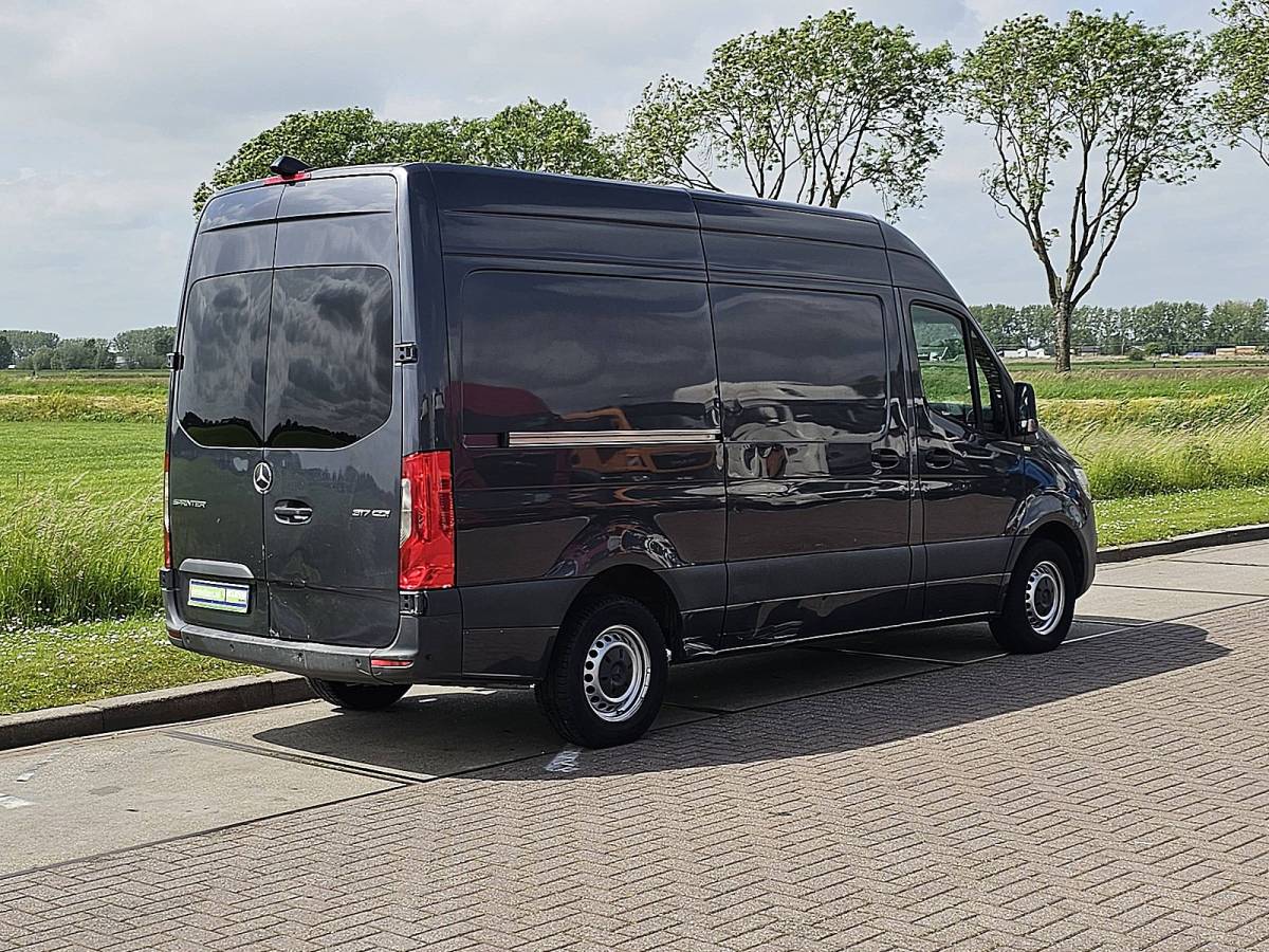 Mercedes-Benz Sprinter MERCEDES-BENZ SPRINTER 317 l2h2 led mbux10