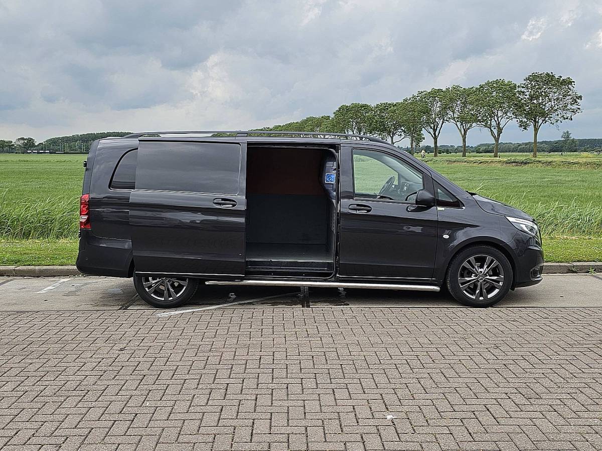 Mercedes-Benz Vito MERCEDES-BENZ VITO 114 xxl ac aut. euro6