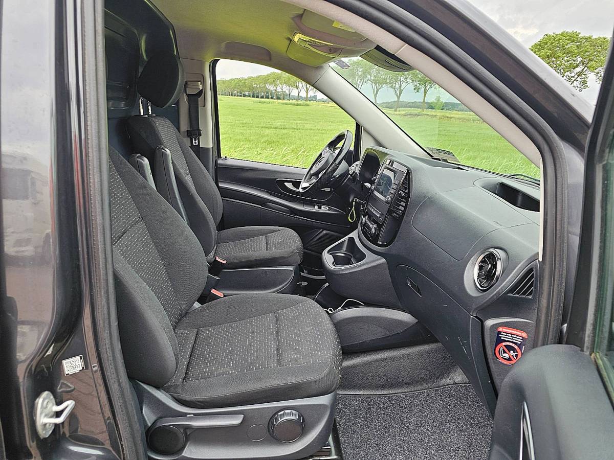 Mercedes-Benz Vito MERCEDES-BENZ VITO 114 xxl ac aut. euro6