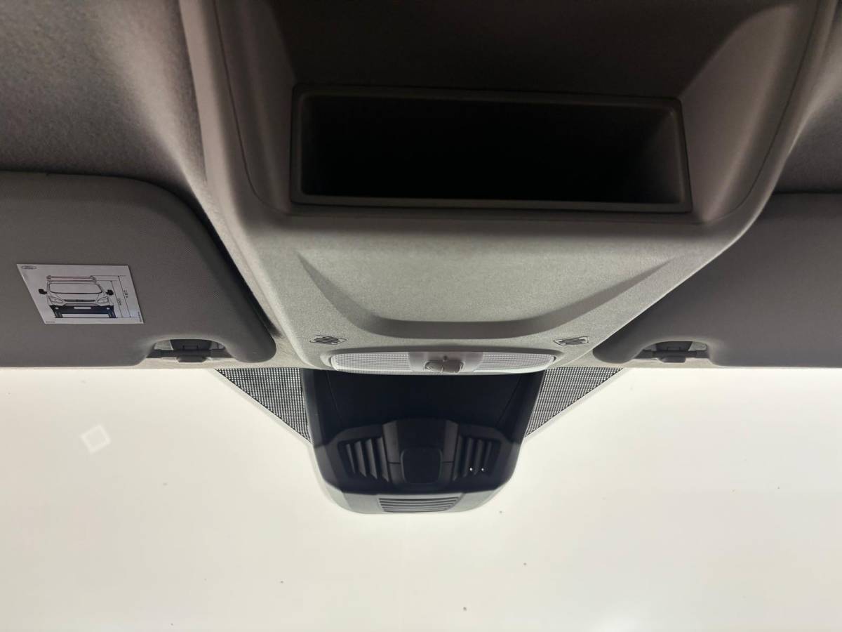 Ford Transit Custom Ford Transit Custom 320 2.0 TDCI L2H1 Trend Airco Cruise Control Trekhaak Lane Assist Stoelverwarming