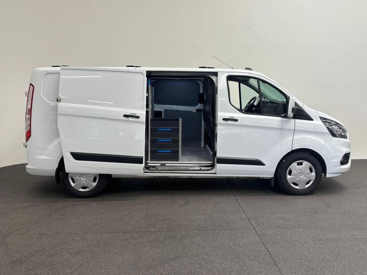 Ford Transit Custom Ford Transit Custom 320 2.0 TDCI L2H1 Trend Airco Cruise Control Trekhaak Lane Assist Stoelverwarming
