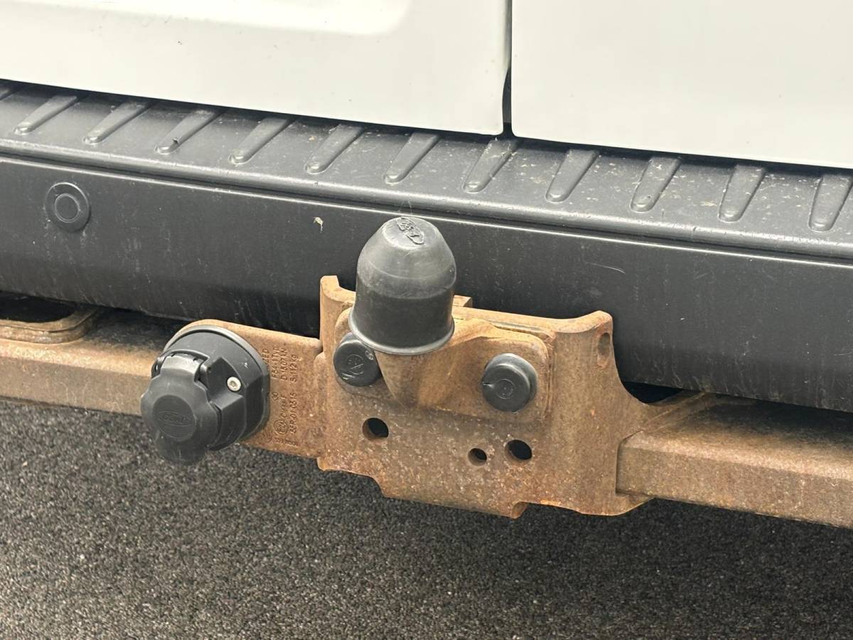 Ford Transit Custom Ford Transit Custom 320 2.0 TDCI L2H1 Trend Airco Cruise Control Trekhaak Lane Assist Stoelverwarming