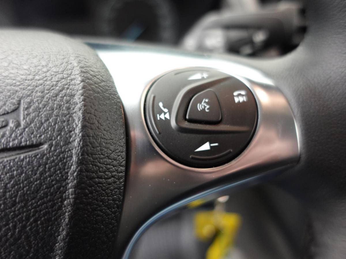 Ford Transit Connect Ford Transit Connect 1.5 EcoBlue L2 Trend Automaat Navigatie Airco Parkeersensoren Cruise Control Camera