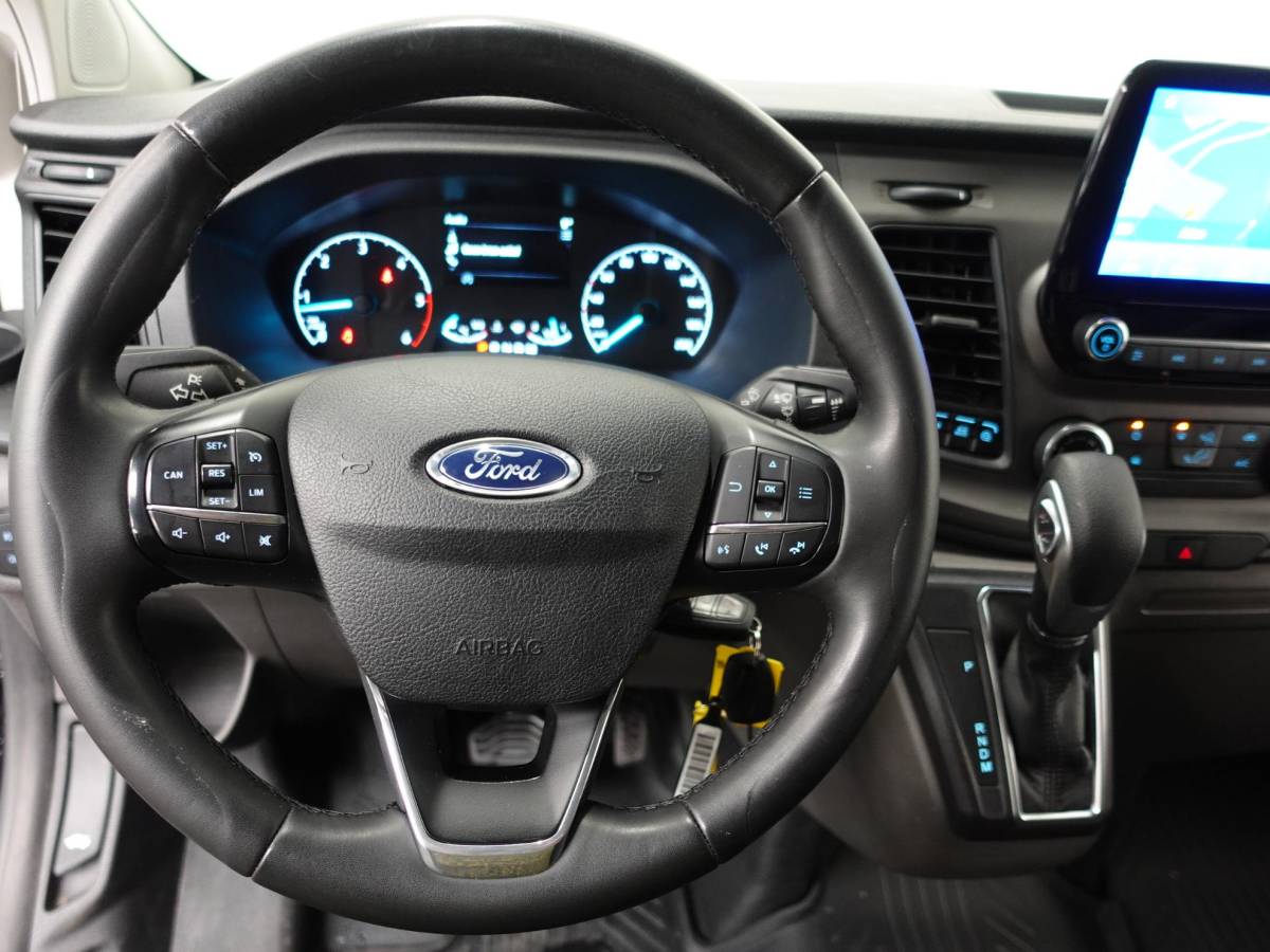 Ford Transit Custom Ford Transit Custom 130pk Automaat L2H1 Trend Navigatie Cruise control Camera Parkeersensoren Trekhaak Airco