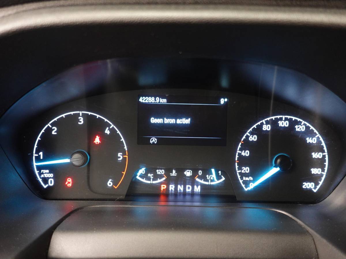 Ford Transit Custom Ford Transit Custom 130pk Automaat L2H1 Trend Navigatie Cruise control Camera Parkeersensoren Trekhaak Airco