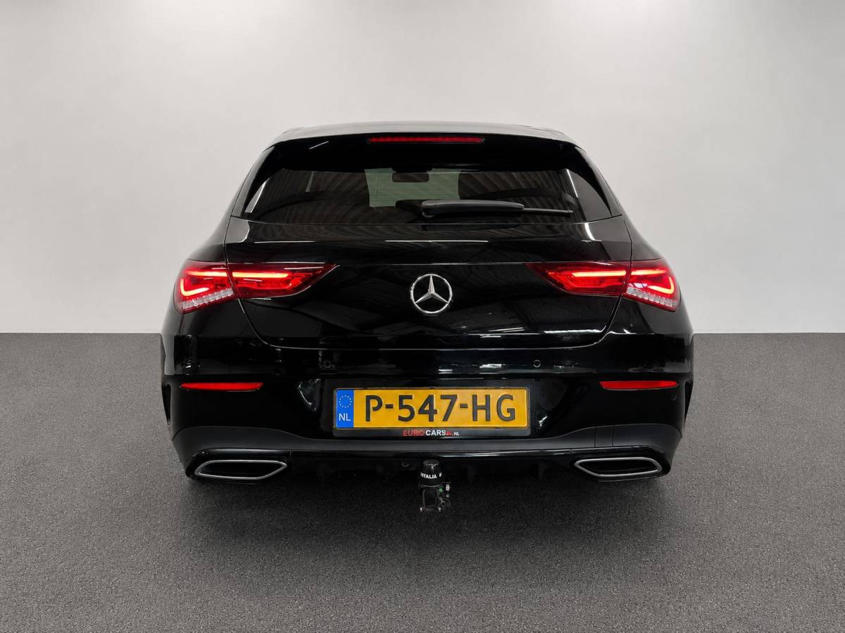 Mercedes-Benz CLA Mercedes-Benz CLA-klasse Shooting Brake 180 Business Solution AMG Panoramadak Trekhaak Multibeam LED Nightpakket
