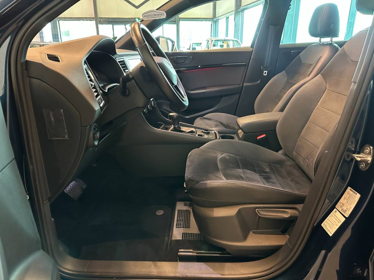 SEAT Ateca Seat Ateca 1.5 TSI AUTOMAAT XCELLENCE BUSINESS INTENSE|CLIMA AIRCO|NAVIGATIE|CRUISE CONTROL|LM-VELGEN|ISOFIX|APPLE CARPLAY+ANDROID