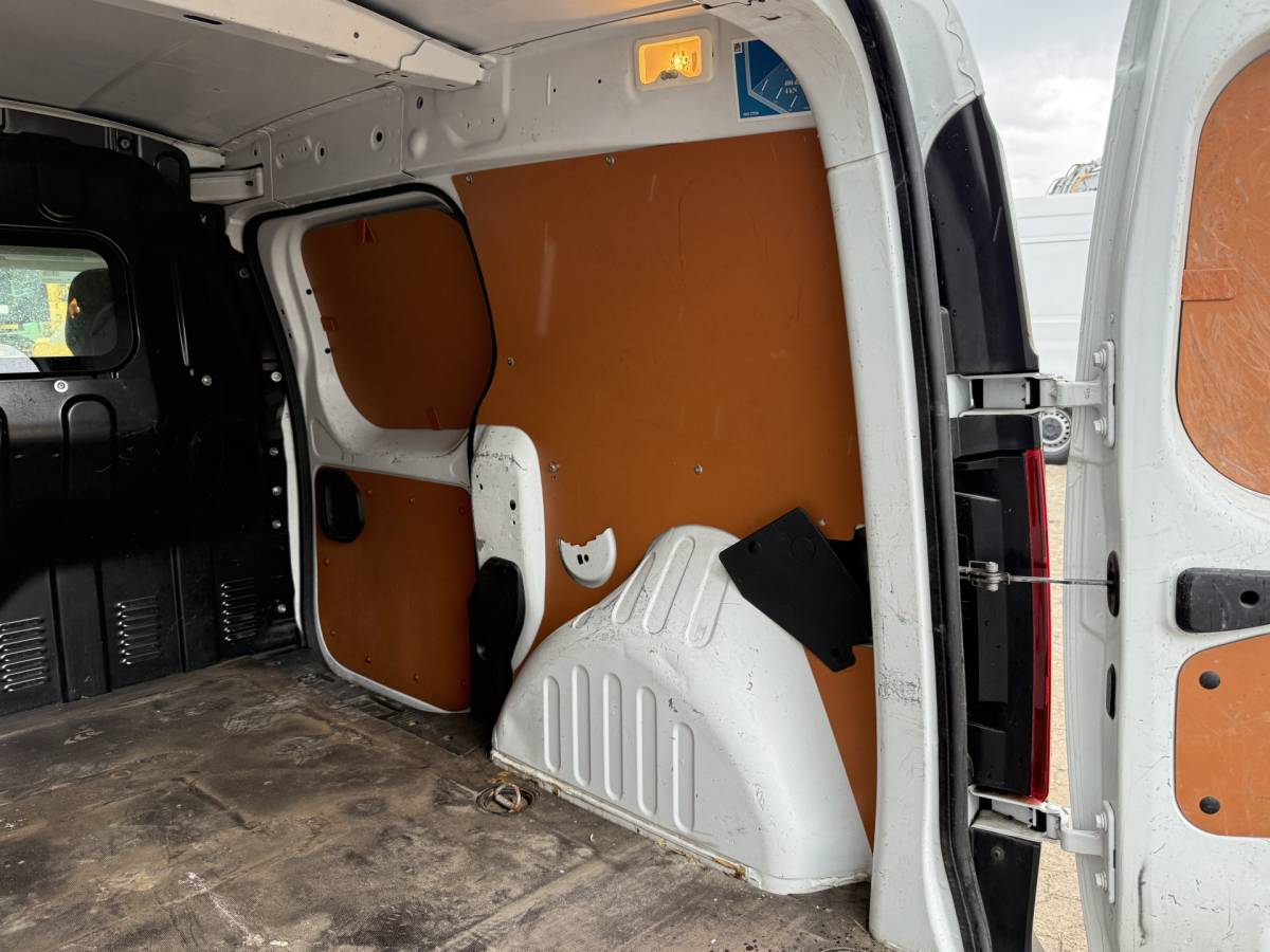 Renault Kangoo Renault Kangoo 1.5 Express dCi 75pk L1 Airco Cruise control Parkeersensoren
