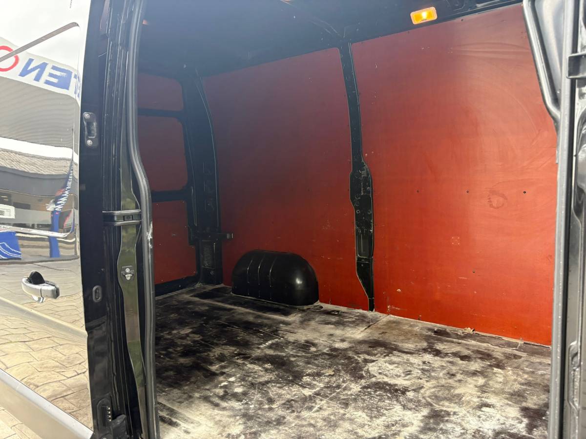 Renault Master Renault Master T33 2.3 dCi 135 L2H2 Work Edition* Navi*Cruise*Airco*TREKHAAK*Cruise*3 zitplaatsen*NAP