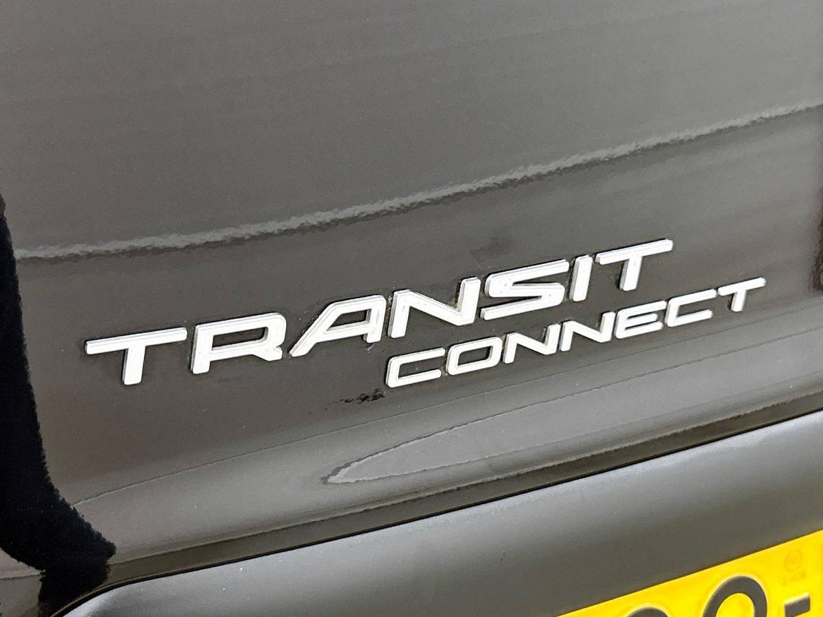 Ford Transit Connect Ford Transit Connect 1.5 EcoBlue L2 Trend Automaat Airco Navigatie Cruise control Camera Parkeersensoren