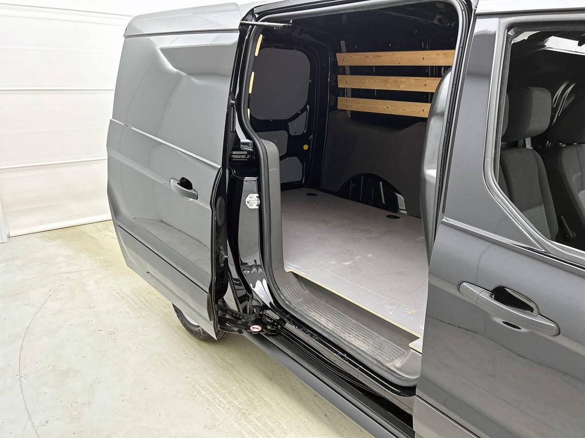 Ford Transit Connect Ford Transit Connect 1.5 EcoBlue L2 Trend Automaat Airco Navigatie Cruise control Camera Parkeersensoren