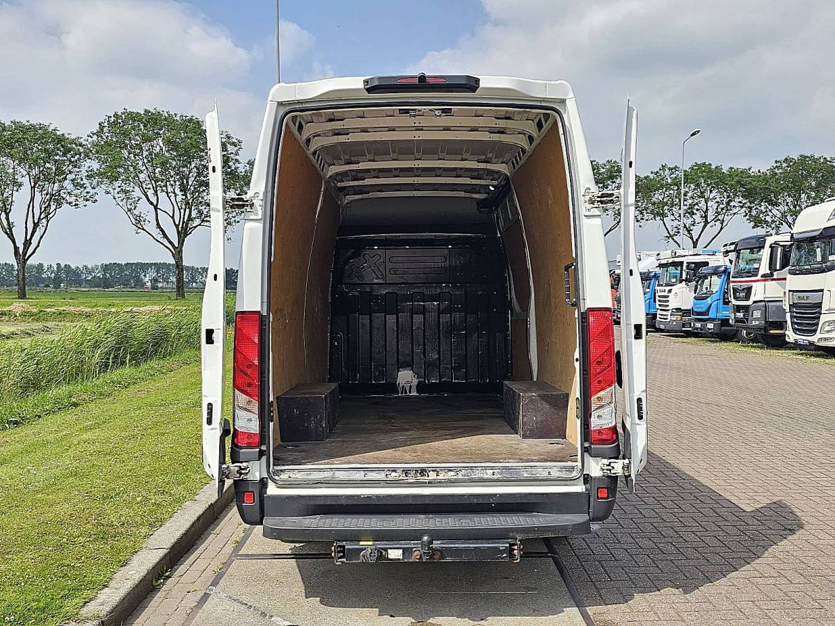 Iveco Daily IVECO DAILY 35S14       l2h2 automaat euro6