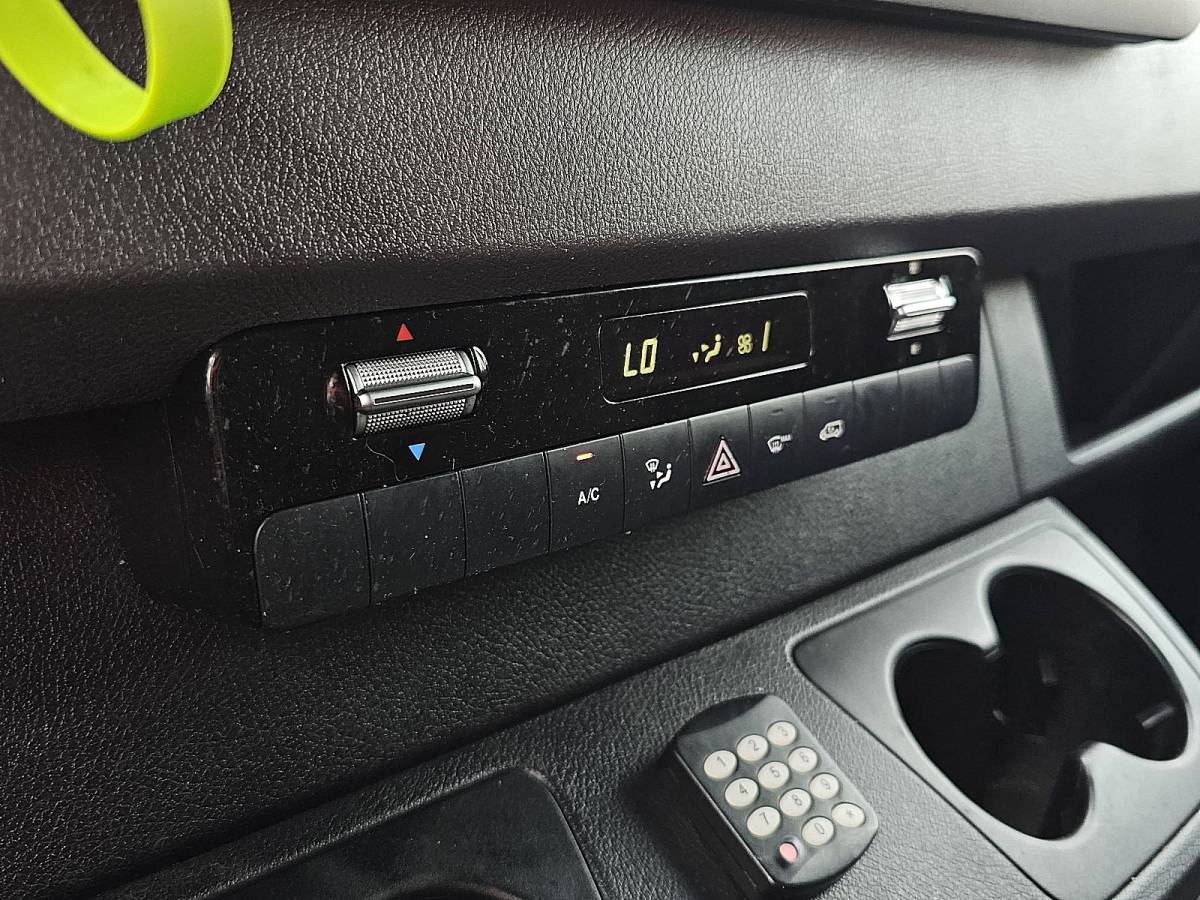 Mercedes-Benz eSprinter MERCEDES-BENZ ESPRINTER 55 kwh 168 km wltp