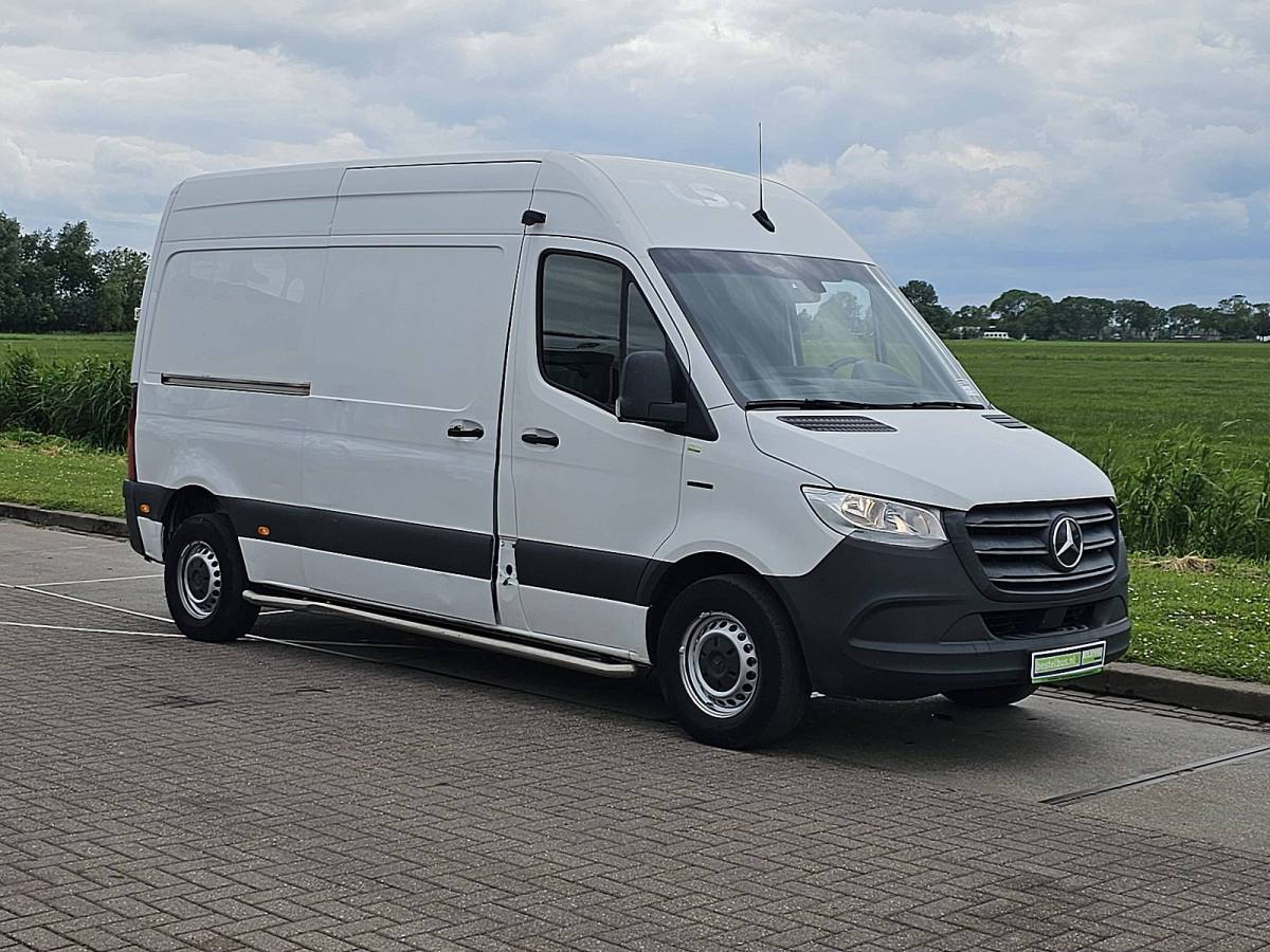 Mercedes-Benz eSprinter MERCEDES-BENZ ESPRINTER 55 kwh 168 km wltp