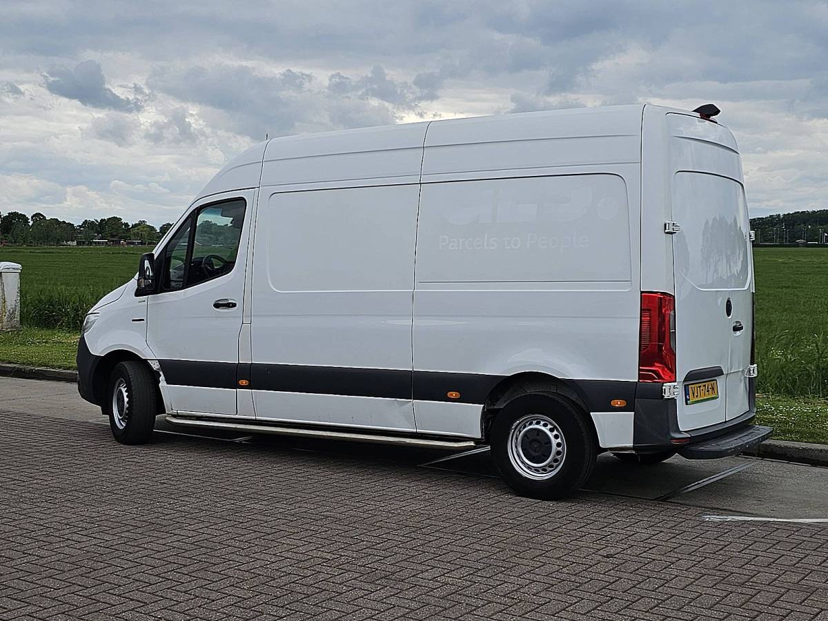 Mercedes-Benz eSprinter MERCEDES-BENZ ESPRINTER 55 kwh 168 km wltp