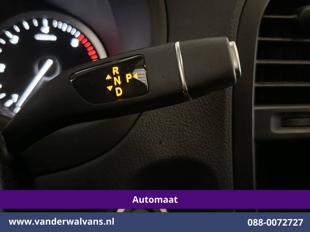 Mercedes-Benz Vito Mercedes-Benz Vito 114 CDI 136pk 9G-Tronic Automaat L2H1 Euro6 Airco | Camera | Apple Carplay Android Auto, Cruisecontrol, Parkeersensoren