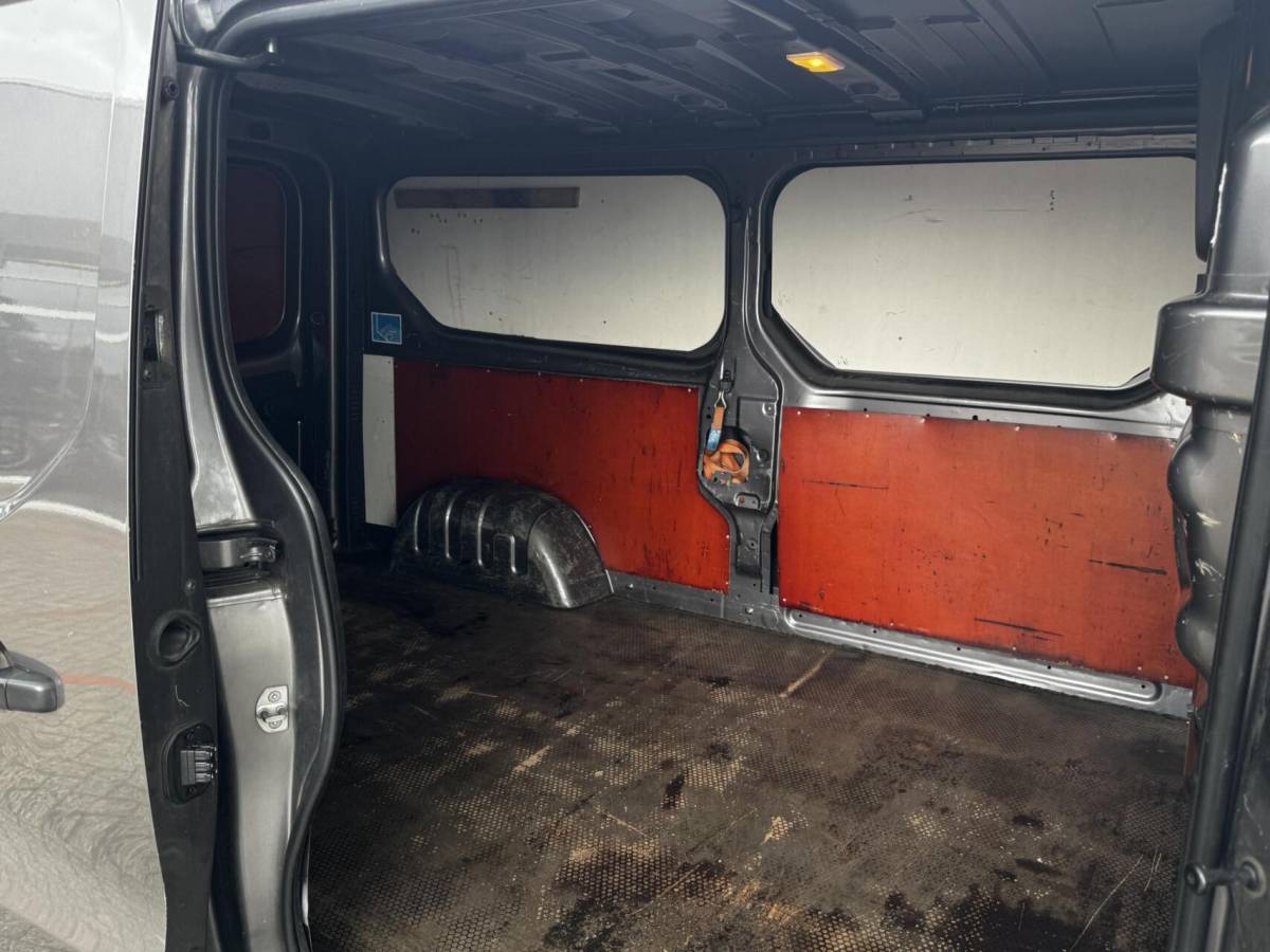 Nissan NV300 Nissan NV300 bestel 1.6 dCi 125 L2H1 Optima S&S|Trekha|Camer