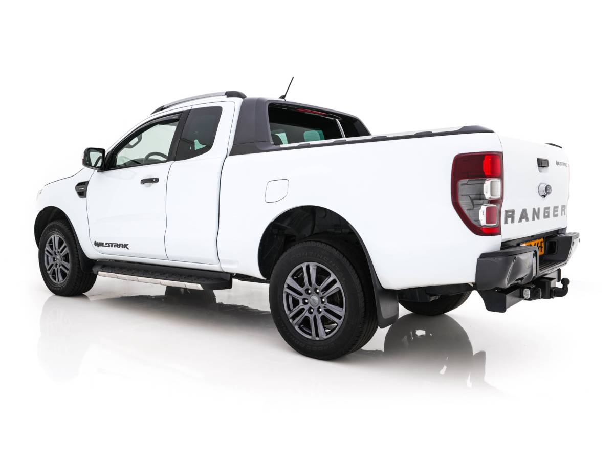 Ford Ranger Ford Ranger 2.0 EcoBlue Wildtrak Supercab AWD Aut. *FULL-LED | LEATHER-ALCANTARA | ADAPTIVE-CRUISE | HEATED-COMFORTSEATS | CAMERA | KEYLESS | NAVI-FULLMAP | PRIVACY-GLASS | DAB+ | ECC | PDC | CRUISE | TOWBAR | FORD-SYNC-3 | 18”ALU*