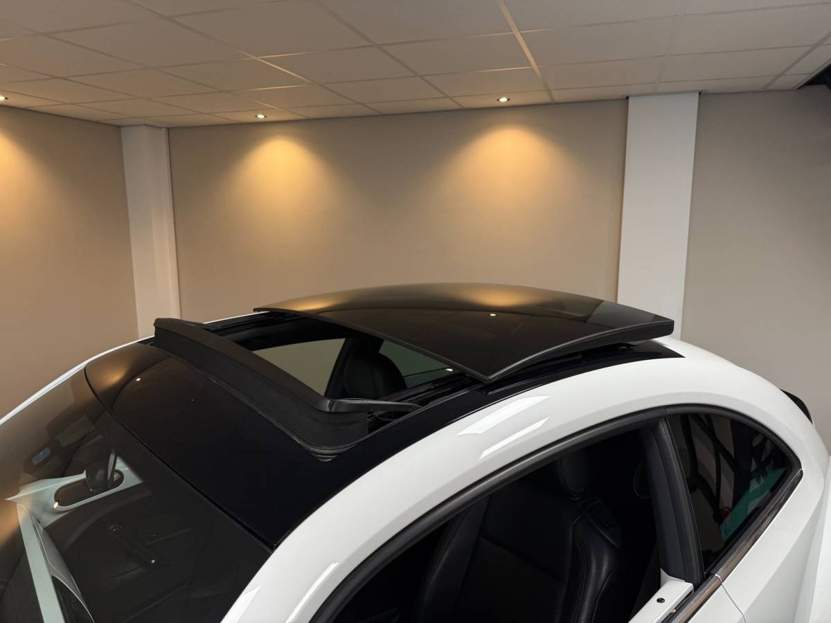 Volkswagen Beetle Volkswagen Beetle 1.4 TSI Design *Automaat* 2de Eigenaar|Pano/Schuifdak|Leer|Navi|Cruise|NAP