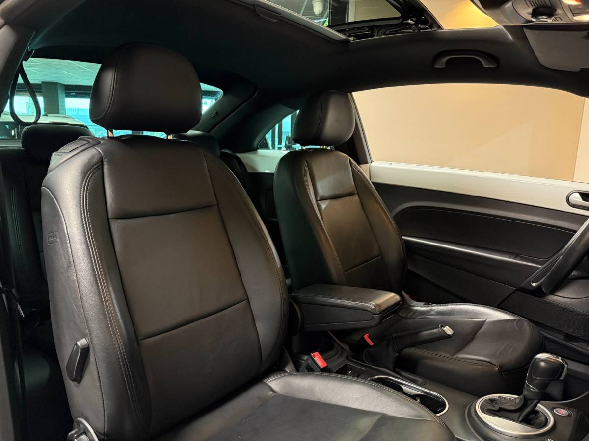 Volkswagen Beetle Volkswagen Beetle 1.4 TSI Design *Automaat* 2de Eigenaar|Pano/Schuifdak|Leer|Navi|Cruise|NAP