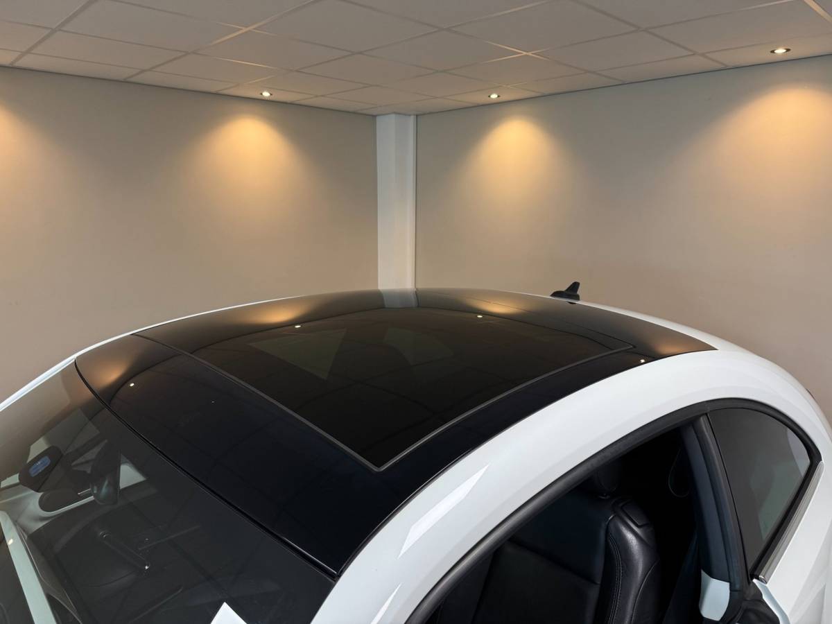 Volkswagen Beetle Volkswagen Beetle 1.4 TSI Design *Automaat* 2de Eigenaar|Pano/Schuifdak|Leer|Navi|Cruise|NAP