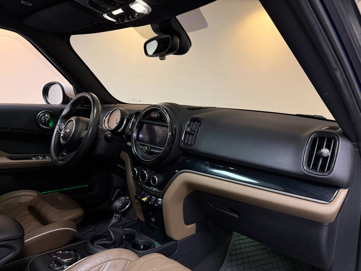 MINI Countryman Mini Mini Countryman 2.0 Cooper S E ALL4 *Pracht-interieur!* JCW-stuur|Pano|All-seasons