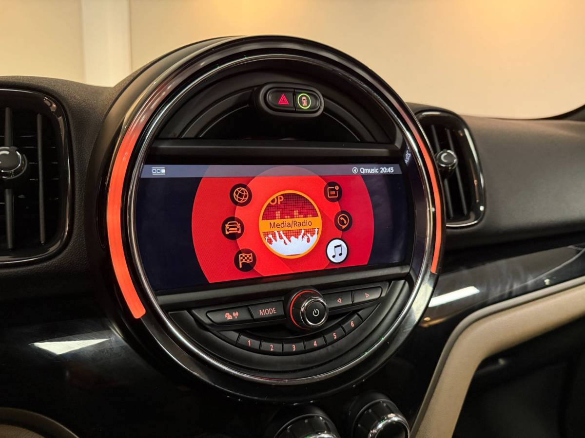 MINI Countryman Mini Mini Countryman 2.0 Cooper S E ALL4 *Pracht-interieur!* JCW-stuur|Pano|All-seasons