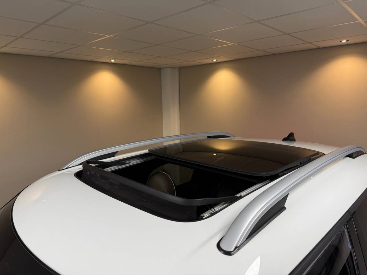 MINI Countryman Mini Mini Countryman 2.0 Cooper S E ALL4 *Pracht-interieur!* JCW-stuur|Pano|All-seasons