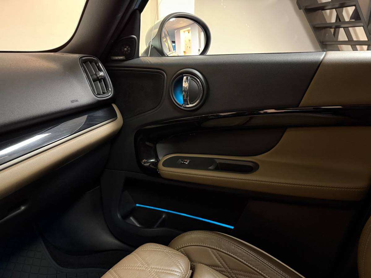 MINI Countryman Mini Mini Countryman 2.0 Cooper S E ALL4 *Pracht-interieur!* JCW-stuur|Pano|All-seasons