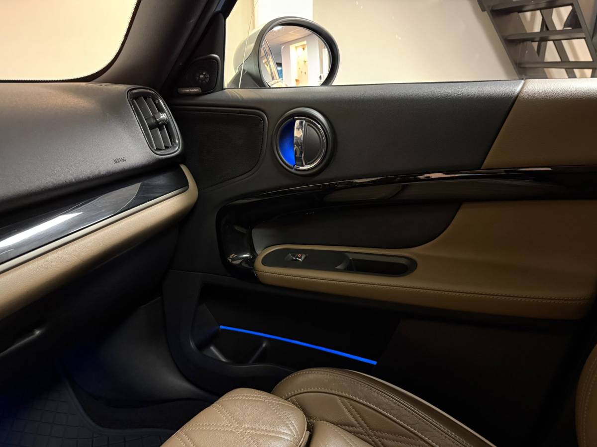 MINI Countryman Mini Mini Countryman 2.0 Cooper S E ALL4 *Pracht-interieur!* JCW-stuur|Pano|All-seasons