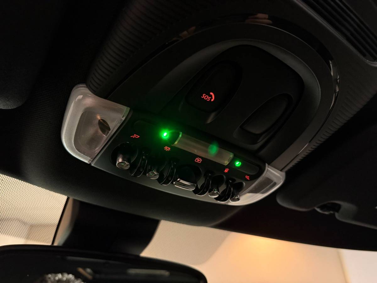 MINI Countryman Mini Mini Countryman 2.0 Cooper S E ALL4 *Pracht-interieur!* JCW-stuur|Pano|All-seasons
