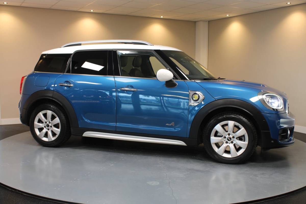 MINI Countryman Mini Mini Countryman 2.0 Cooper S E ALL4 *Pracht-interieur!* JCW-stuur|Pano|All-seasons