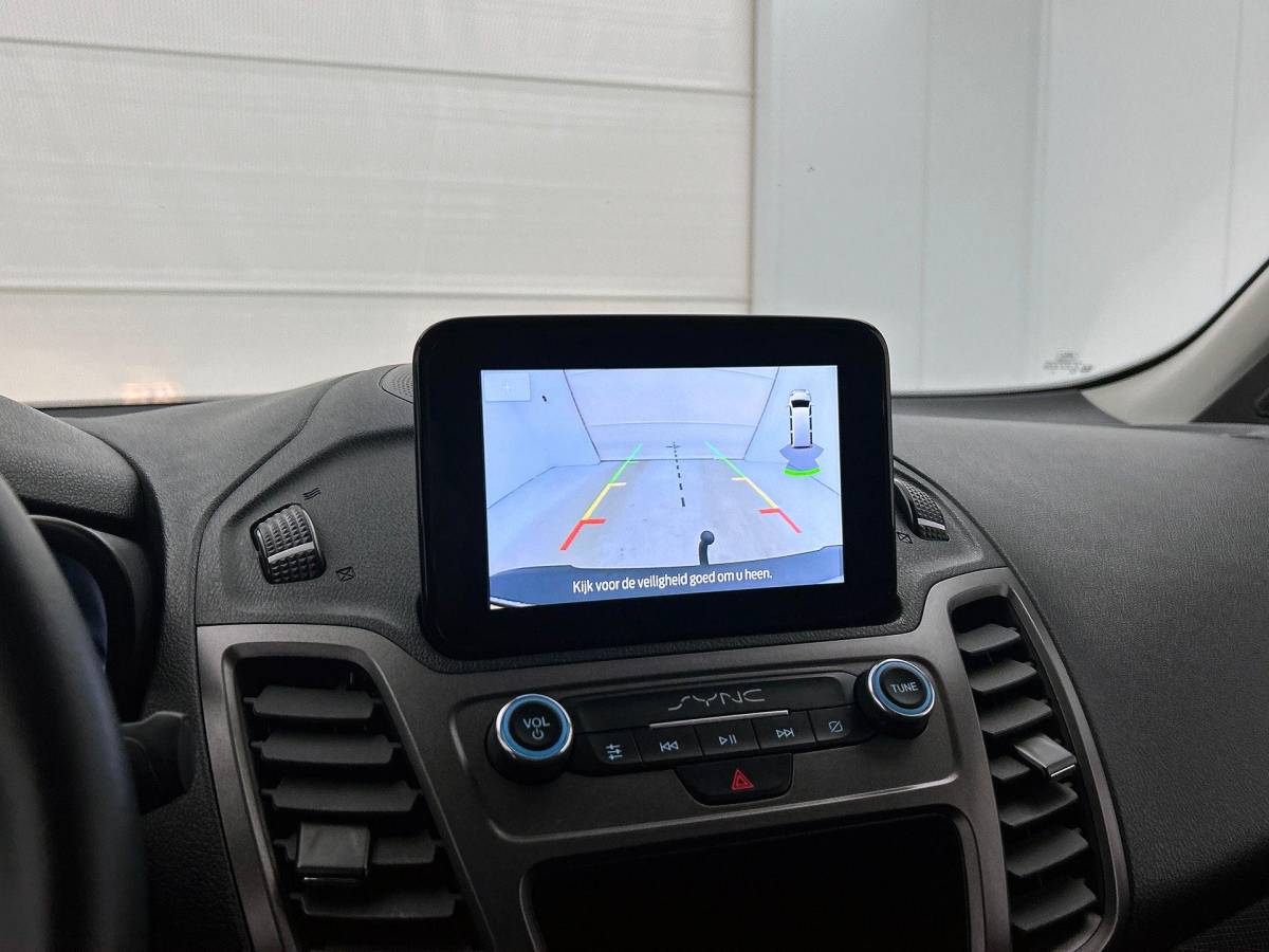 Ford Transit Connect Ford Transit Connect 1.5 EcoBlue L2 Trend Navi Airco Parkeersensoren Cruise Control Camera DAB+