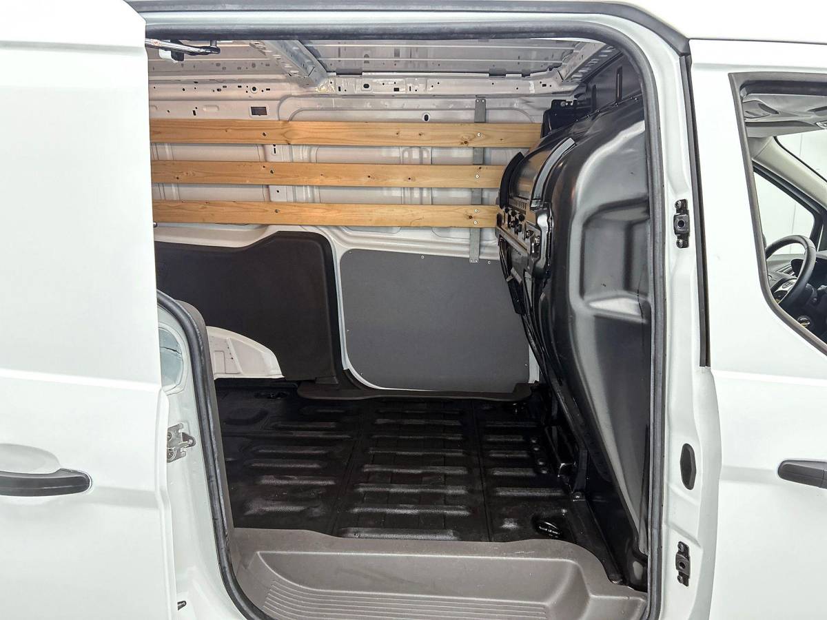 Ford Transit Connect Ford Transit Connect 1.5 EcoBlue L2 Trend Navi Airco Parkeersensoren Cruise Control Camera DAB+