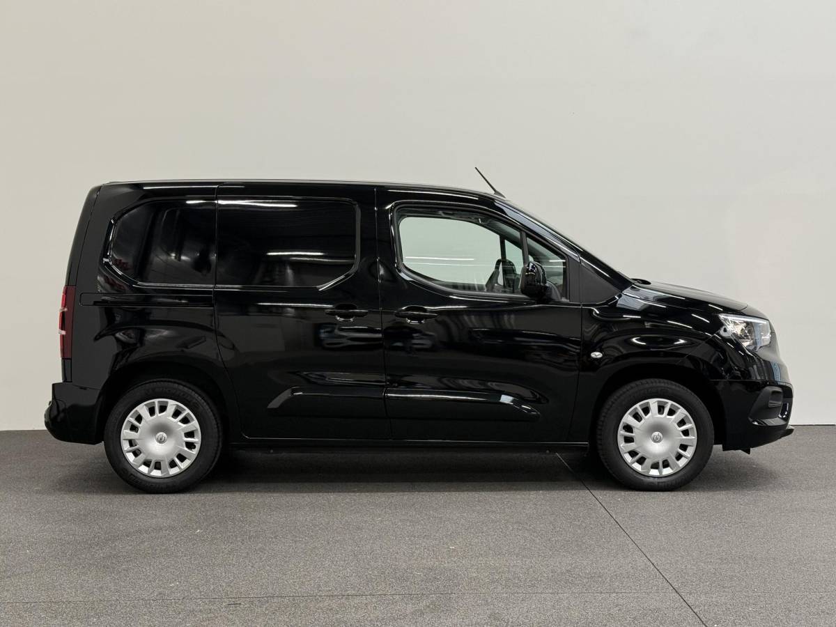 Opel Combo Opel Combo 1.5D L1H1 Standaard Airco Cruise Control Apple Carplay/Android Auto Trekhaak