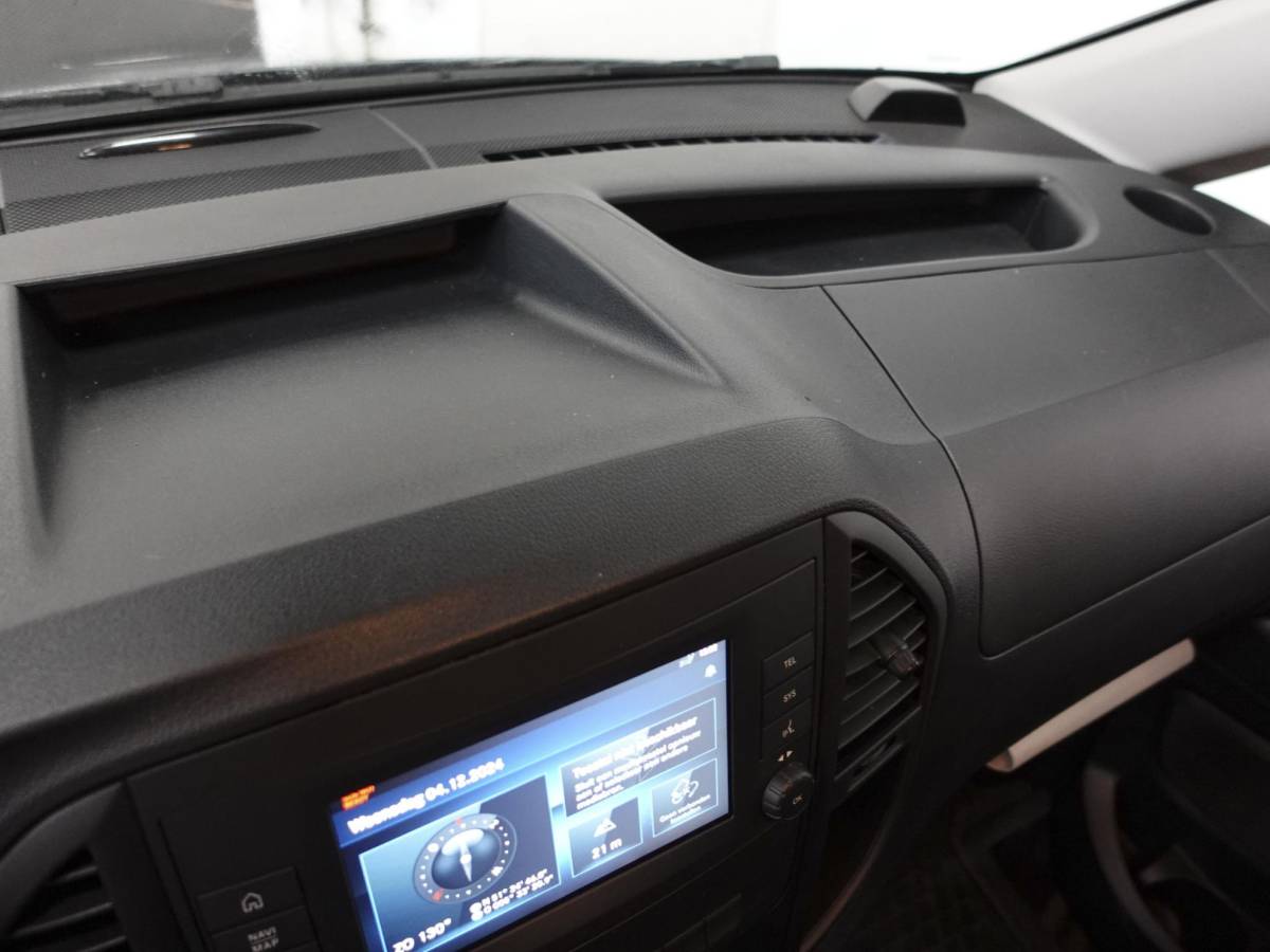 Mercedes-Benz Vito Mercedes-Benz Vito 114 CDI automaat Lang Trekhaak Navigatie Climate control Cruise Control Camera