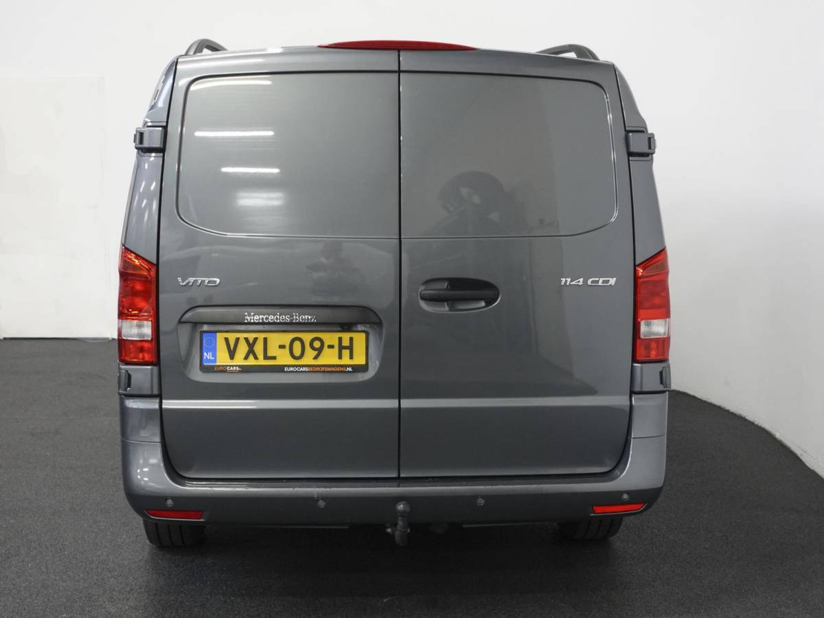 Mercedes-Benz Vito Mercedes-Benz Vito 114 CDI automaat Lang Trekhaak Navigatie Climate control Cruise Control Camera