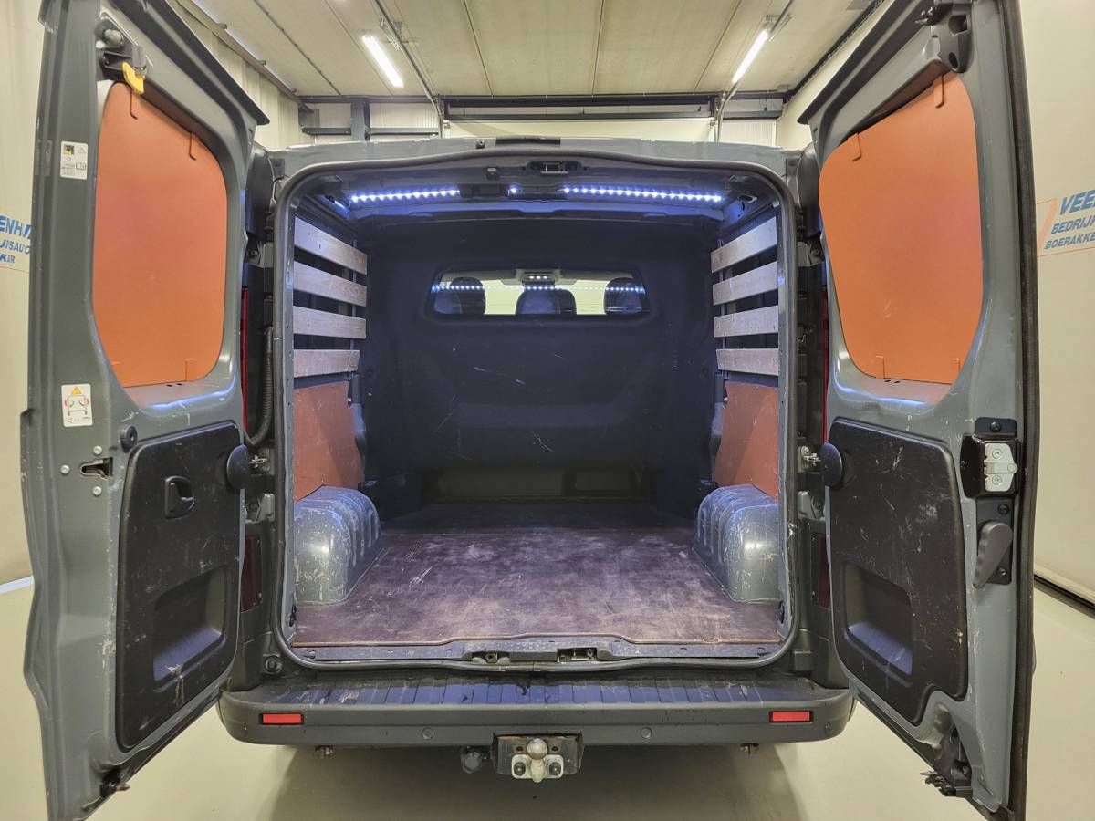 Renault Trafic Renault Trafic 2.0dCi 150pk L2/H1 Dubbele Cabine Automaat Euro 6!