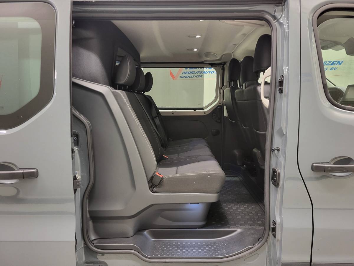 Renault Trafic Renault Trafic 2.0dCi 150pk L2/H1 Dubbele Cabine Automaat Euro 6!