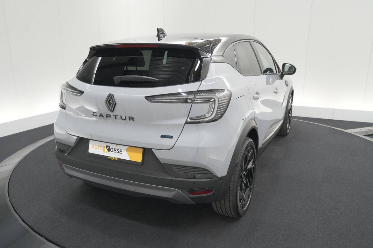 Renault Captur Renault Captur 1.8 E-Tech Full Hybrid 160 Esprit Alpine | Rondom Camerazicht | Dodehoekdetectie | Adaptieve Cruise Control