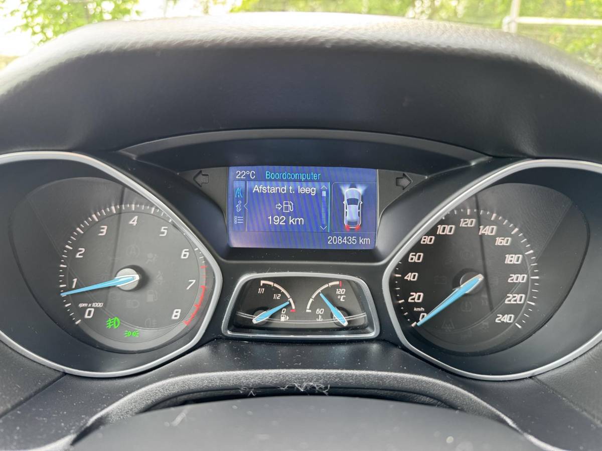 Ford Focus Ford Focus 1.6 EB 150PK Titanium | TREKHAAK 1.500KG | CLIMA | CRUISE | SENSOREN |